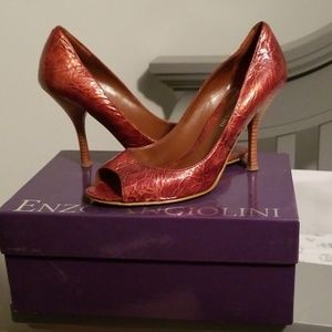 Enzo angelini bronze patent open toe pump